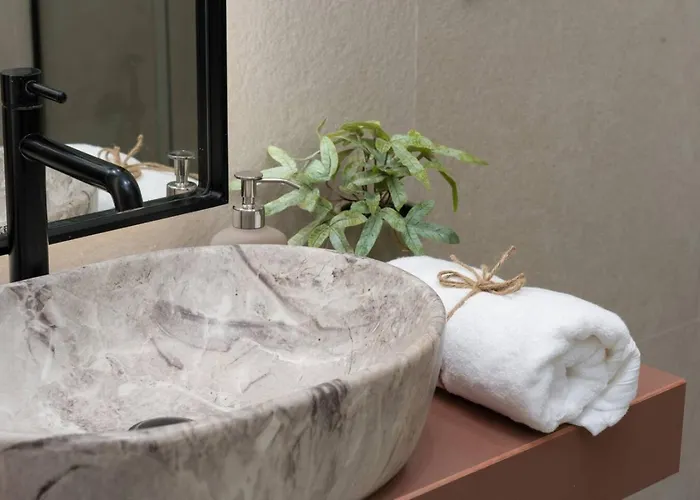 Amber Bay - Homfi Collection Apartament